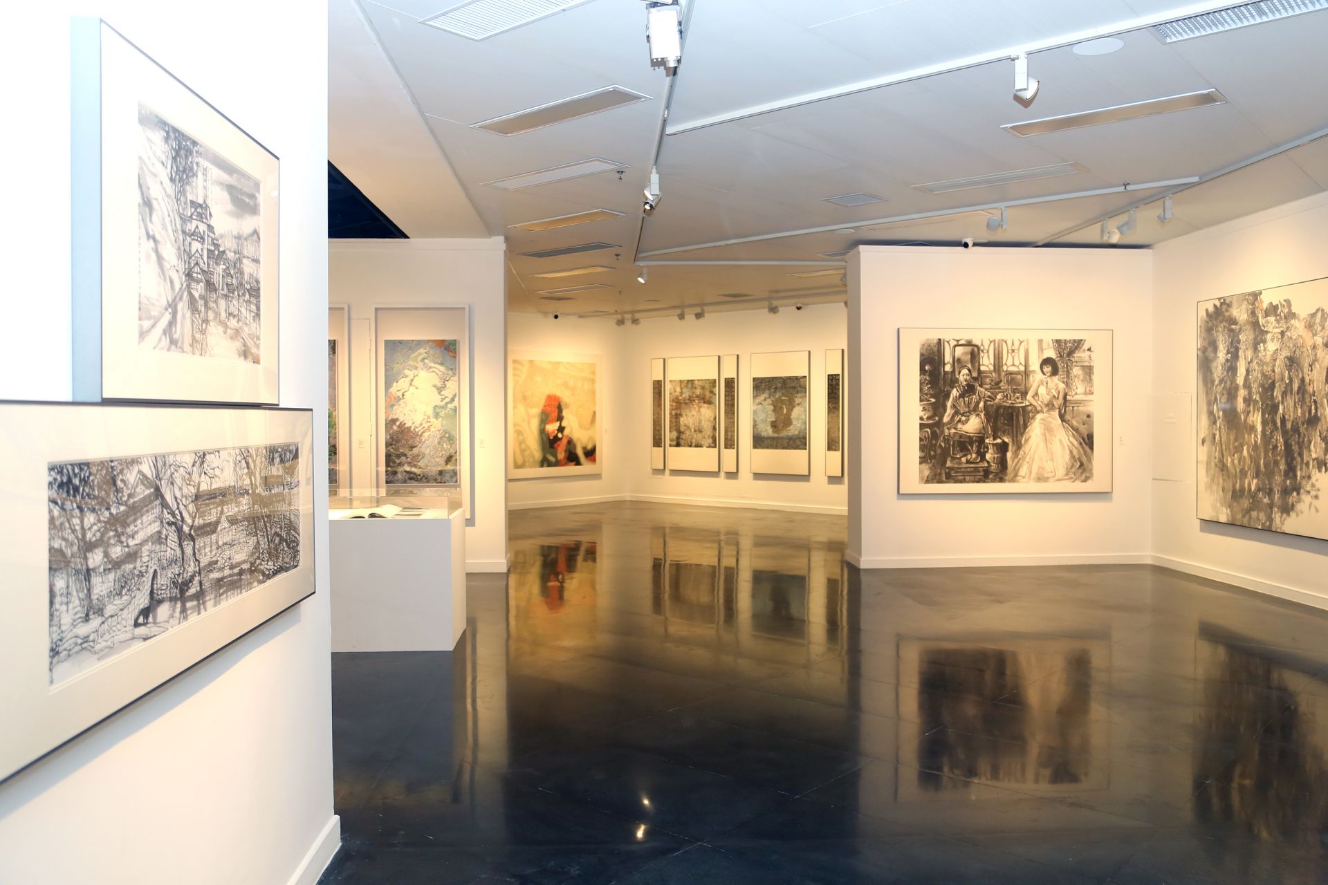 奮力開創(chuàng)深圳文藝新風貌 2023創(chuàng)作展以篤行之姿展現(xiàn)時代氣象