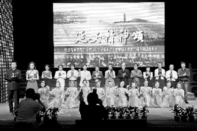 堅持“二為”方向，繁榮文藝創(chuàng)作